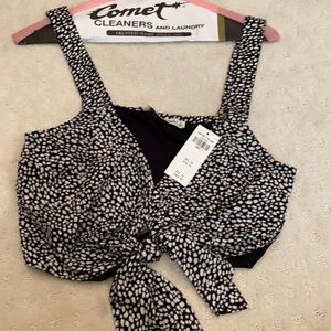 NWT Abercrombie & Fitch crop top